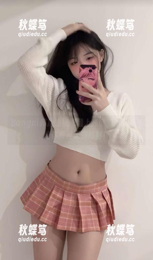Bangni邦尼的妹妹墙上高歌，高清壁纸陪你度过无聊时刻！