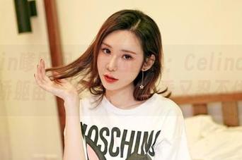 Feilin嗲囡囡 - 精选图包：Celina青妍的娇躯苗条有致，不想看又忍不住。