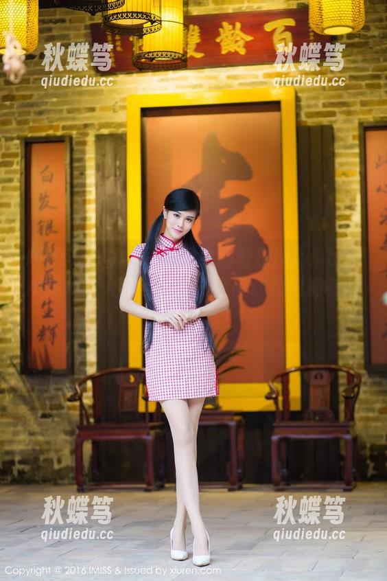 IMiss爱蜜社 - 原图中的若彤boomboom美足令人咋舌，感谢上帝让我们拥有腿部的真相！