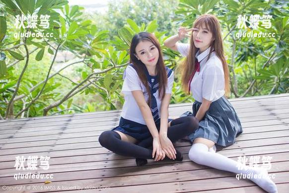 IMiss爱蜜社 - 在线见证萌琪琪Irene的一次水手服穿搭，感觉生活太有趣了。