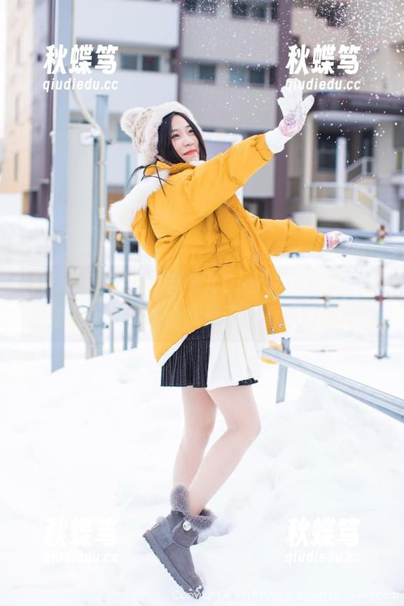 IMiss爱蜜社 - 当雪儿Cier化身学姐，私拍就是上课的时候默默回头看你的那种！