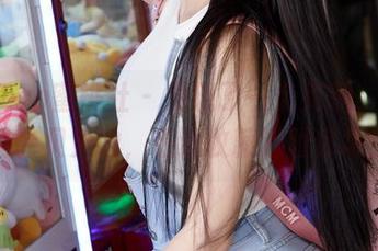 MiiTao蜜桃社 - 发现了一条美腿，居然是韩贝贝的，迅速收藏进图库吧！