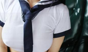 MyGirl美媛馆 - 徐微微mia泳衣图集，思绪游离在她身上不知去向
