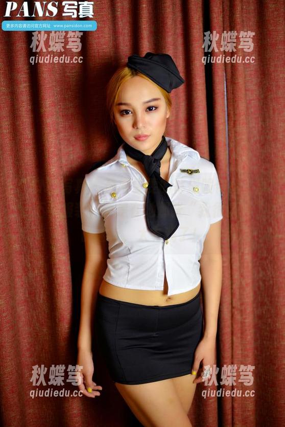 PANS写真 - 最新雯雯的体操服作品，重点不在服装，而是在她那张“我很认真”的脸上，太有戏了！