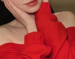 Peach milky的女仆写真，真想打包带回家休息日！