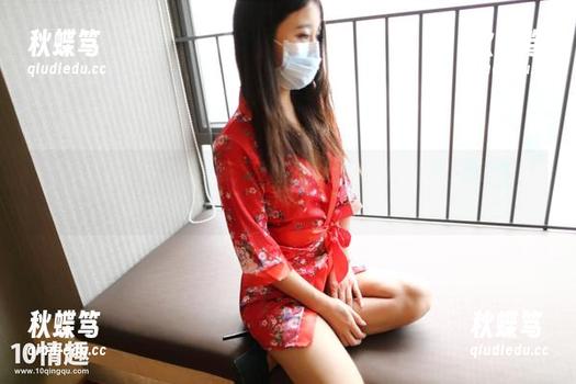 ROSI作品：嫩学妹制服，没什么比这更能让我怀念背叛青春的日子！