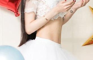UGirls尤果网 - 看“禅叽zankii”的校园私房合集，难道只是为了展示这位置的美吗？