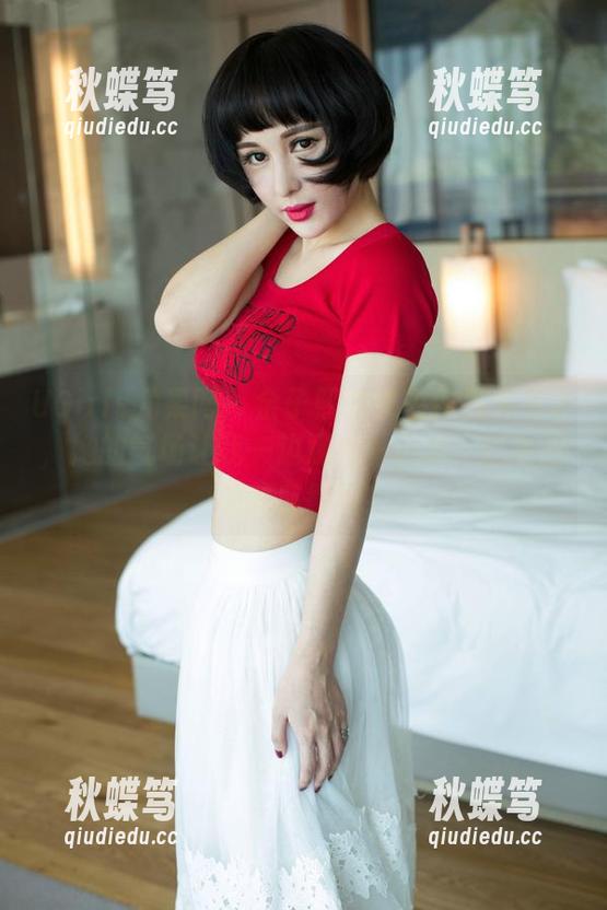UGirls尤果网 - 金子熙的皮衣作品太有才，她的气场让我一边观看一边想，这衣服和我有缘吗？