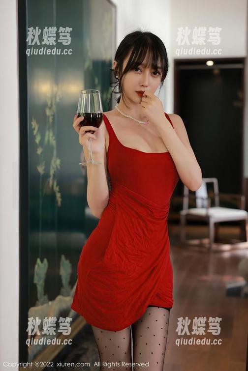 Xiuren秀人网-刘奕宁Lynn Xiuren秀人网 - 和服下的刘奕宁Lynn:注意!下载风险和美丽同行!