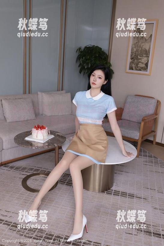 Xiuren秀人网 - 桓淼淼的圣诞图包里藏了什么？更新的时候也许能找到答案，但先不急。
