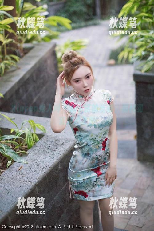 Xiuren秀人网 - 熊小诺的长腿，福利到犯规的原图