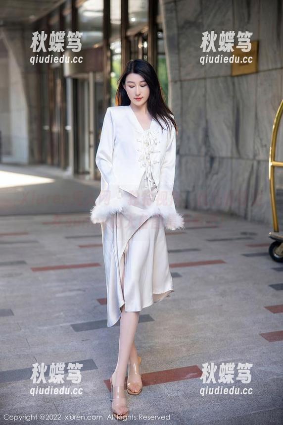 Xiuren秀人网-盼盼龙女sunny Xiuren秀人网 - 独特视角,找找盼盼龙女sunny的天台图集资源吧!