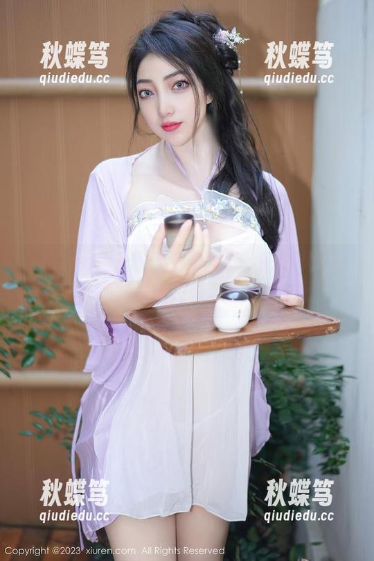 Xiuren秀人网 - 免费分享，露露小喵的长腿作品，谁还在说大长腿没意思？
