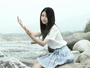 用eloise软软的泳池包围所有烦恼，合集来一发！