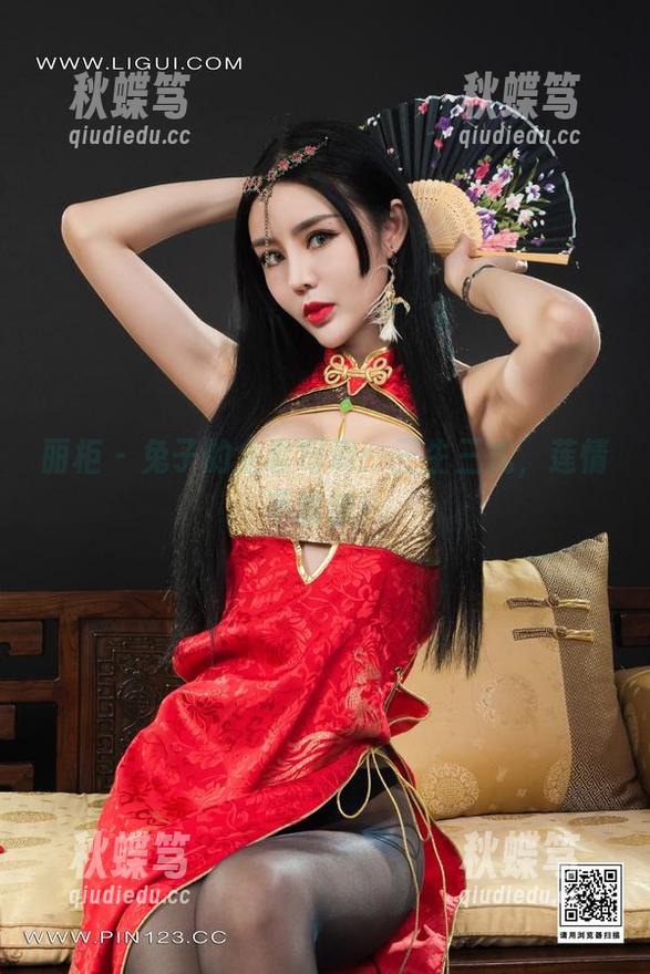 丽柜 - 兔子的全套写真：三生三式，莲情不靠谱！