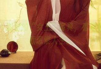 丽柜 - 甜甜的“女王”写真，看完你会默默思索人生。