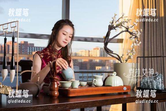 克拉女神 - 梦凡的美图，白丝的气息，就像要把时间停下来。