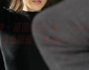 克拉女神 - 原图的另一面：王睿的妹妹和我们的想象图册，像是打开了一扇窗。
