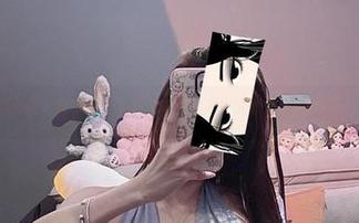 微密圈 - 兔宝妮to，那个总在白色中沉迷无圣光的博主！