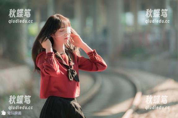 完全没走心，兔玩映画的免费乖巧学妹套图，活力满满！
