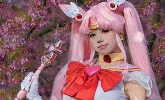 咬一口兔娘给你呈现格温，丰富的作品让人想吃胡椒！