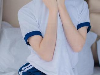 如果你想要惊艳，喵糖映画的旗袍艾米莉亚图集一定是你的理想选择！