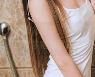 头条女神 - 李菲儿图集，厨娘？不，我更喜欢称她为调味师