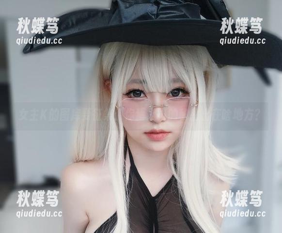 女主K的图库要征集：你猜上司的秘密出在啥地方？