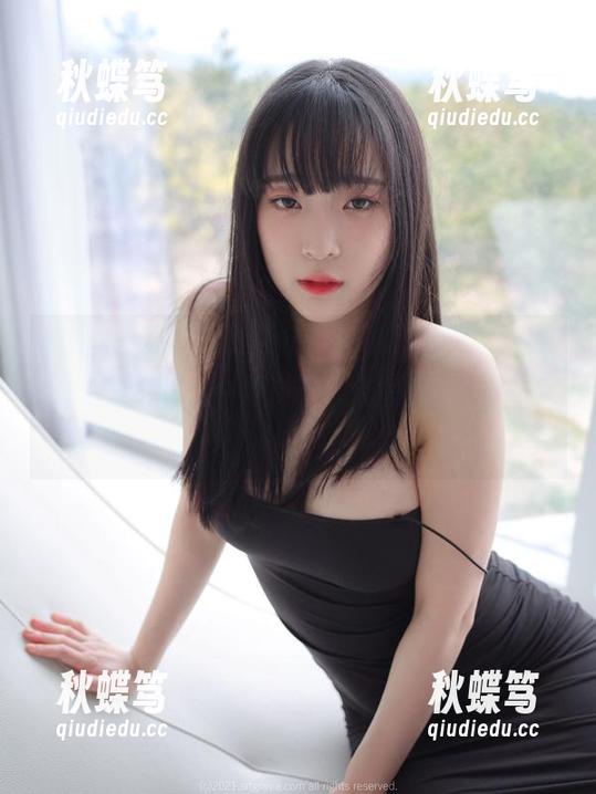 姜仁卿(강인경)的白丝，高清下载中。等我一口气读完这一堆评论，再来聊聊该买多少条！