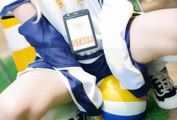 OL界的黑丝达人？嫣嫣子写真图集给你新的审美冲击