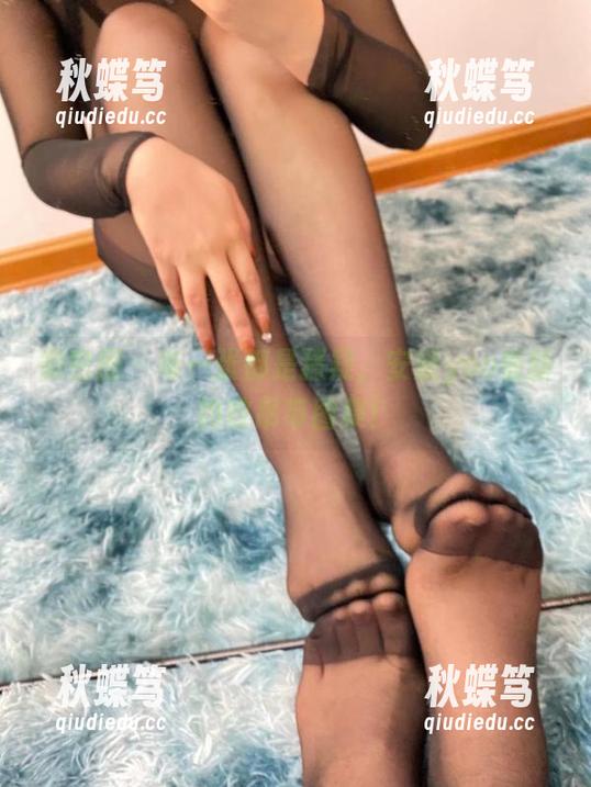 微密圈 - 每一张都是猜疑，安妮yoo最新豹纹吊带图集！