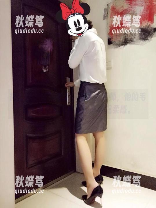 微密圈 - 谁能想到家有水墨老师，他的毛衣写真集原图竟然还有种温柔感。