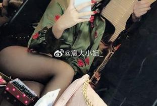 微密圈 - 宸大小姐的私房攻略：海边图集，别说我没告诉你