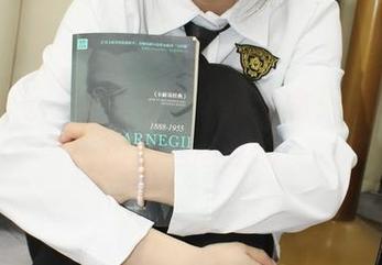小众视觉 - 小苏菲的日常生命：私拍和套图的尴尬互动