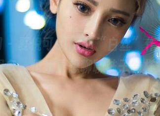 尤果网 - 夏倪可ella的“白丝”作品，资源很多，但我更想聊聊袜子的样式。