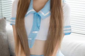 尤蜜荟 - 全套图集：从娜露selena这里‘偷’走的女孩们的乐章