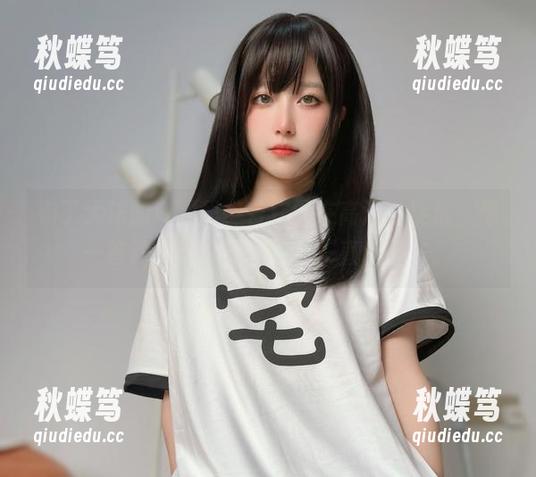 布丁大法的资源里，杏仁露在高清中绽放，像一首动人的旋律，想要一直听下去。