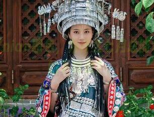 年年Nnian图包，为什么七月总能勾起你的下载欲？