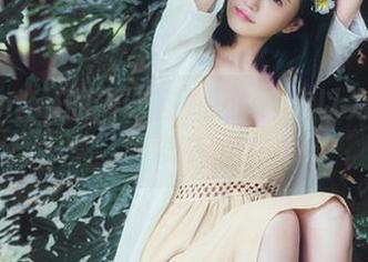 年年Nnian的精选苗疆少女：你以为只会跳舞？
