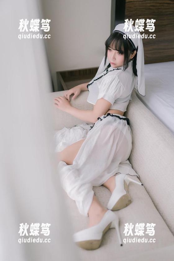 千万别说你不想抱走莫子，高清写真，脑斧在此。