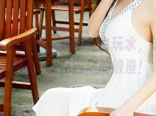 推女神 - Kiren_程程程也玩水，泳池写真套图，水花四溅的浪漫！
