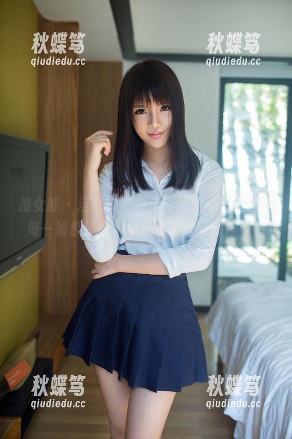 推女郎 - 连欣的这组全套白裙写真，感觉每一帧都是一种小心机呢，隐隐作祟。