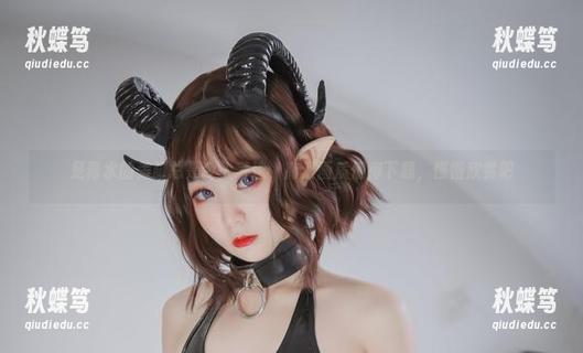 是青水的美脚总是令人着迷，高清画质值得下载，慢慢欣赏吧