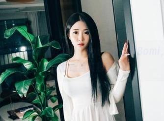 观赏一下普美(bomi)的Bimilstory-治疗师Bomi，担心又会让我的眼睛亮起来。