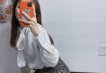 微密圈 - 杨大乐乐很靠谱的微信朋友圈呈现：每张写真都想下载的冲动！
