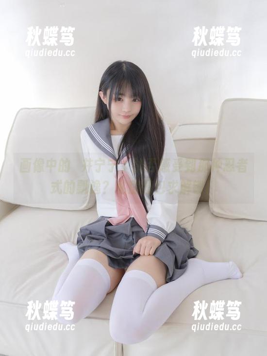 画像中的桜井宁宁，能否感受到那种忍者式的飘逸？私房图包求解锁！