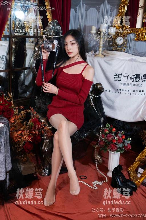 甜予摄影 - 齐齐的泳衣展：不只是水中的风光，俺的眼晴都愣了！