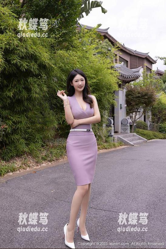 秀人网 - 刚刚更新的MODEL伊若水手服写真集，简单说，这一波真赞！
