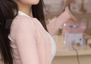 秀人网 - 唐宁宁和她的女友，最新资源这些千奇百怪的姿态！