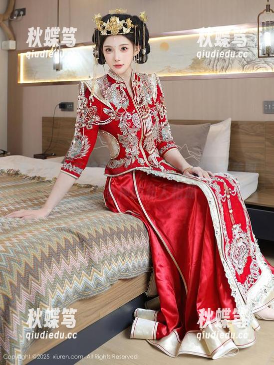 秀人网 - 花嫁合集中，甜七七的每张美图都像女神的私人相册